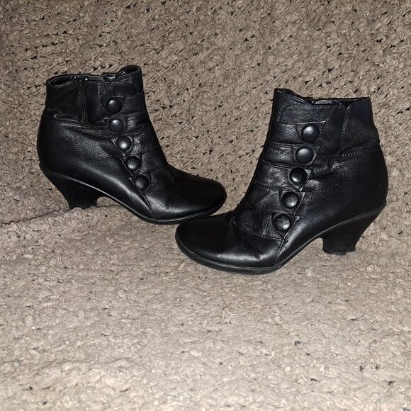 MIZ MOOZ-Charmer-Black Leather Retro Steampunk Ankle Booties-Sz 38-Excellent - Picture 1 of 8